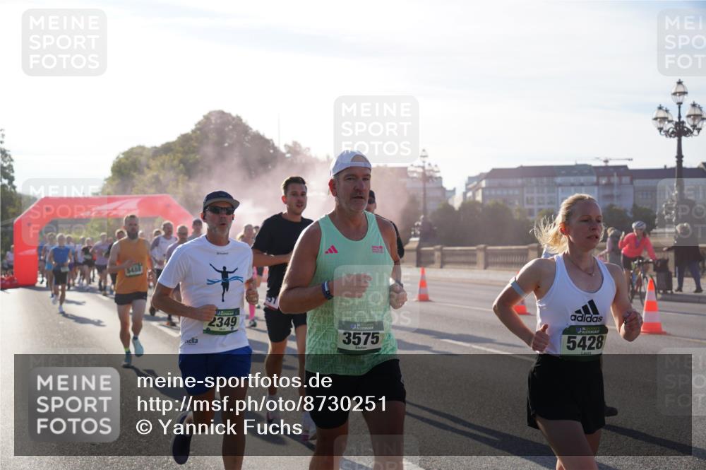 07.09.2025 - BARMER Alsterlauf Yannick Fuchs http://msf.ph/oto/8730251 07.09.2025 08:58:13 Laufen 5488, 2349, 3575, 5428 meine-sportfotos.de