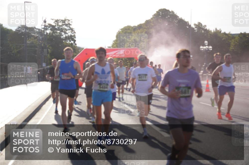 07.09.2025 - BARMER Alsterlauf Yannick Fuchs http://msf.ph/oto/8730297 07.09.2025 08:58:20 Laufen 5484, 6011, 1881 meine-sportfotos.de