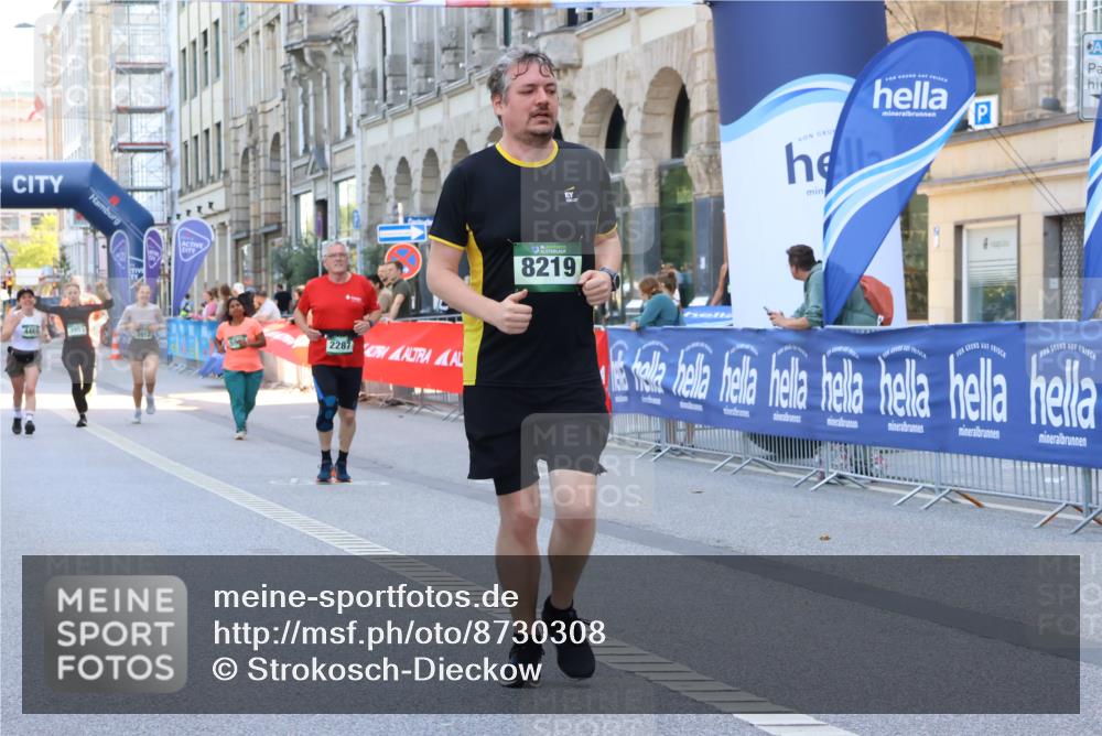 07.09.2025 - BARMER Alsterlauf Strokosch-Dieckow http://msf.ph/oto/8730308 07.09.2025 10:25:44 Ziel 3293, 3295, 3452, 3634, 4417, 4811, 4816 meine-sportfotos.de