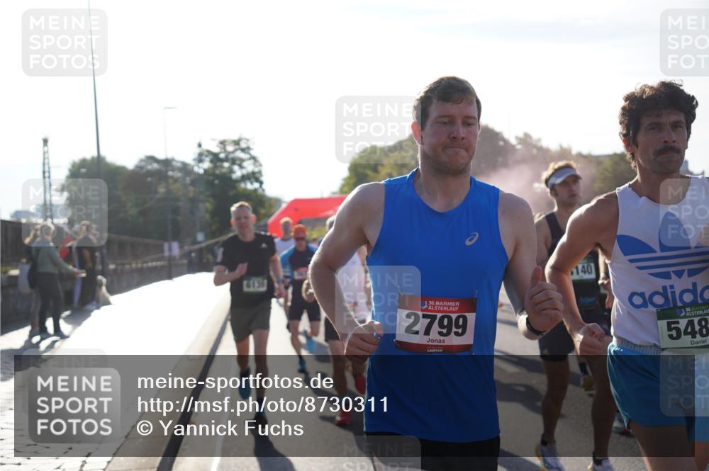 07.09.2025 - BARMER Alsterlauf Yannick Fuchs http://msf.ph/oto/8730311 07.09.2025 08:58:22 Laufen 6131, 36, 2799, 140, 548, 36 meine-sportfotos.de
