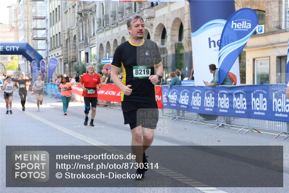07.09.2025 - BARMER Alsterlauf Strokosch-Dieckow http://msf.ph/oto/8730314 07.09.2025 10:25:44 Ziel 3293, 3295, 3452, 3634, 4417, 4811, 4816 meine-sportfotos.de