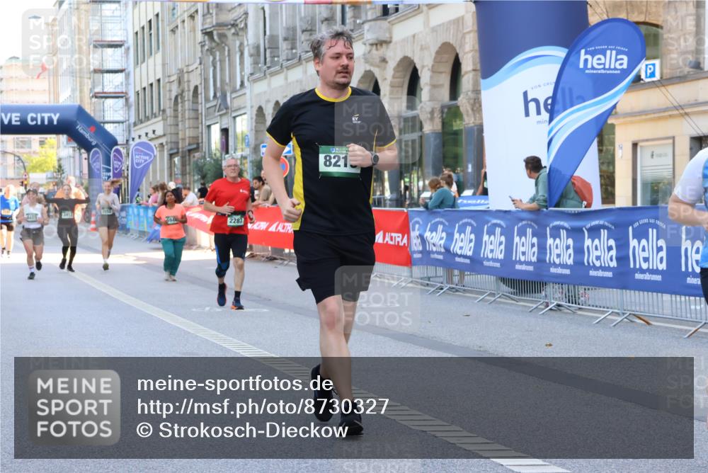 07.09.2025 - BARMER Alsterlauf Strokosch-Dieckow http://msf.ph/oto/8730327 07.09.2025 10:25:44 Ziel 3293, 3295, 3452, 3634, 4417, 4811, 4816 meine-sportfotos.de