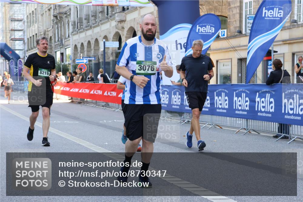 07.09.2025 - BARMER Alsterlauf Strokosch-Dieckow http://msf.ph/oto/8730347 07.09.2025 10:25:42 Ziel 3293, 3295, 3452, 3634, 4417, 4811, 4816 meine-sportfotos.de