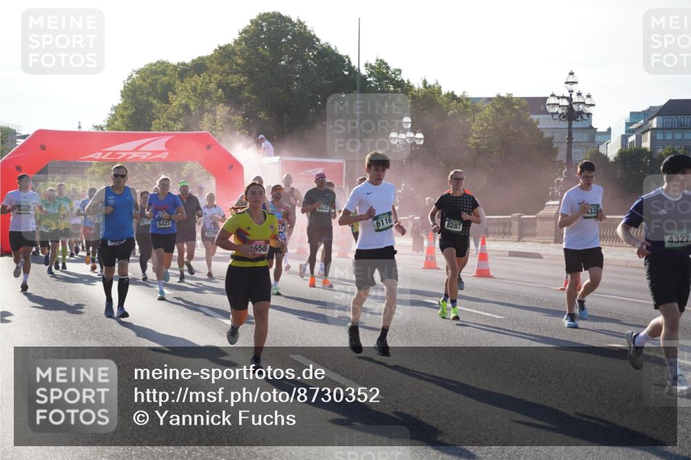 07.09.2025 - BARMER Alsterlauf Yannick Fuchs http://msf.ph/oto/8730352 07.09.2025 08:58:30 Laufen 6066, 6253, 5977, 5423, 2697, 658, 5642, 6116, 8287, 4327 meine-sportfotos.de