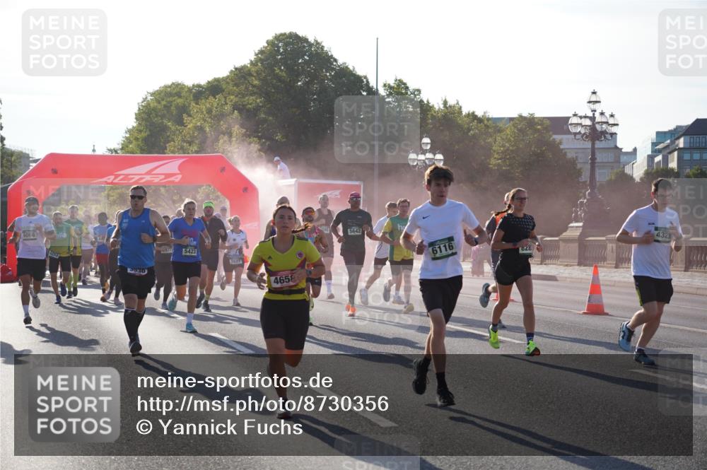 07.09.2025 - BARMER Alsterlauf Yannick Fuchs http://msf.ph/oto/8730356 07.09.2025 08:58:30 Laufen 6066, 6253, 530, 5423, 2627, 4658, 5642, 6116, 4328 meine-sportfotos.de