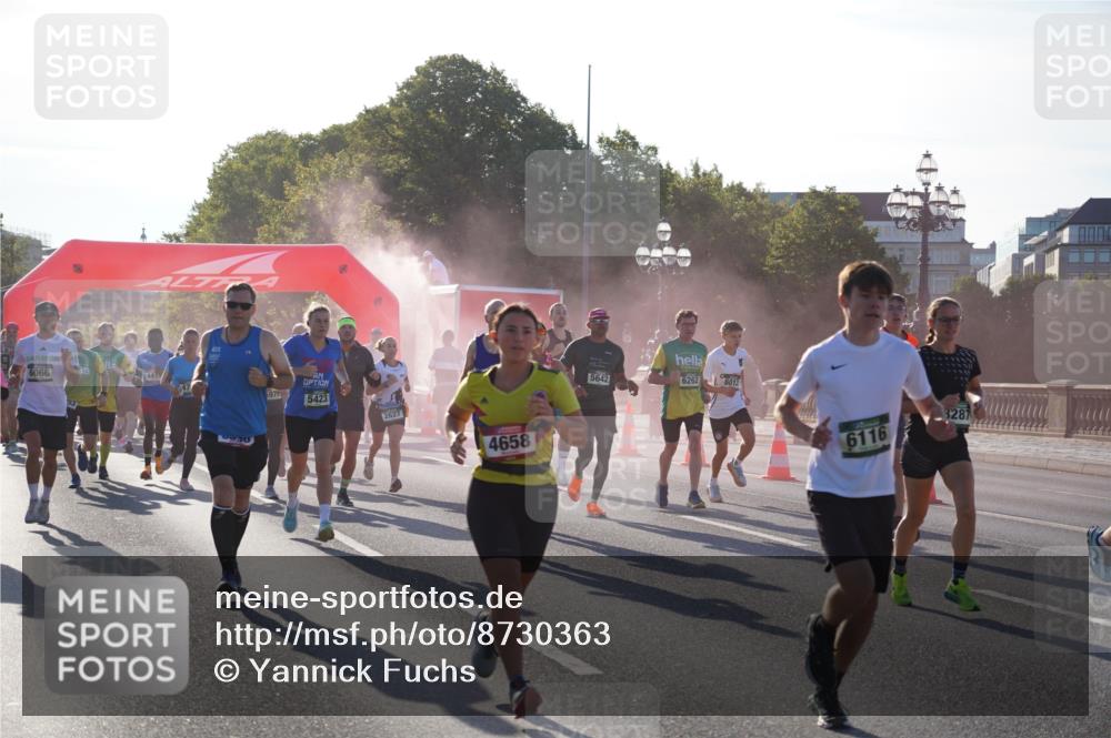 07.09.2025 - BARMER Alsterlauf Yannick Fuchs http://msf.ph/oto/8730363 07.09.2025 08:58:31 Laufen 6066, 4415, 5971, 5423, 2627, 4658, 5642, 6262, 6013, 6116, 8287 meine-sportfotos.de