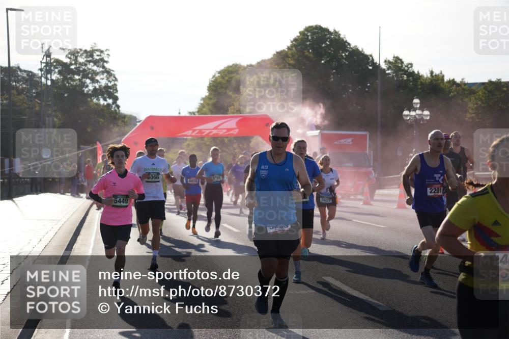 07.09.2025 - BARMER Alsterlauf Yannick Fuchs http://msf.ph/oto/8730372 07.09.2025 08:58:32 Laufen 5449, 6066, 4419, 85, 2627, 2201, 4 meine-sportfotos.de