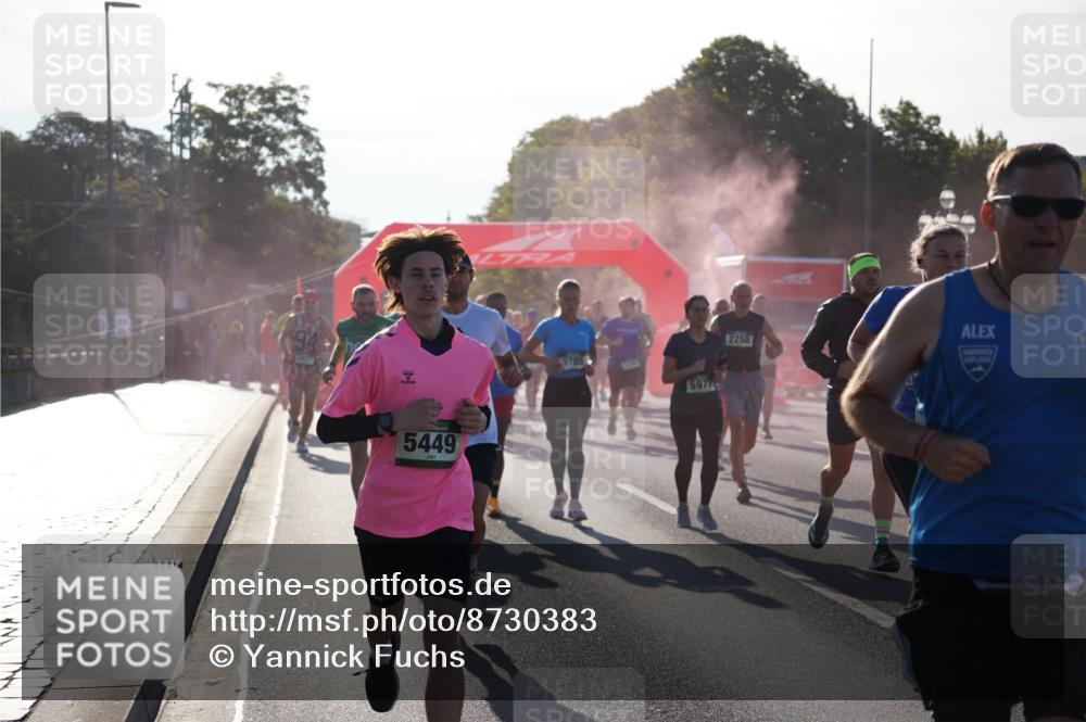 07.09.2025 - BARMER Alsterlauf Yannick Fuchs http://msf.ph/oto/8730383 07.09.2025 08:58:33 Laufen 5449, 5977, 2258 meine-sportfotos.de