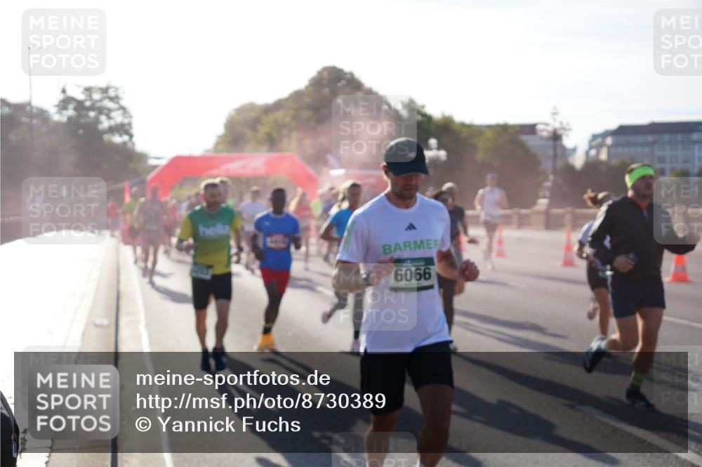 07.09.2025 - BARMER Alsterlauf Yannick Fuchs http://msf.ph/oto/8730389 07.09.2025 08:58:35 Laufen 6066 meine-sportfotos.de