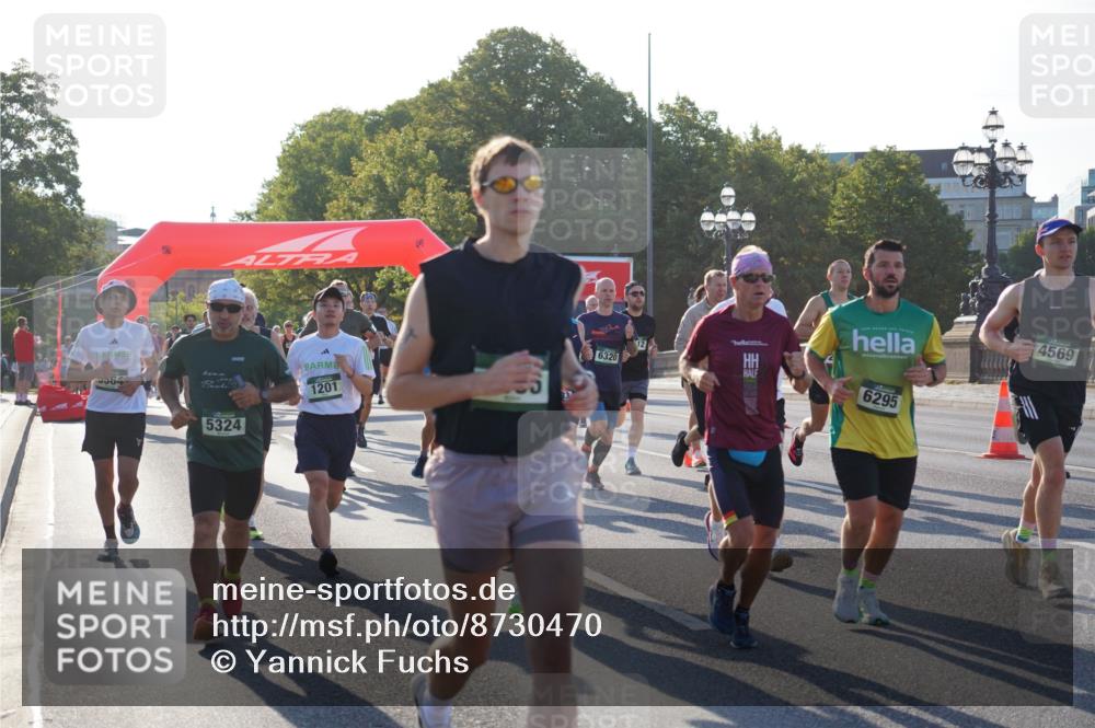 07.09.2025 - BARMER Alsterlauf Yannick Fuchs http://msf.ph/oto/8730470 07.09.2025 08:58:49 Laufen 564, 5324, 6320, 1201, 6295, 4569 meine-sportfotos.de