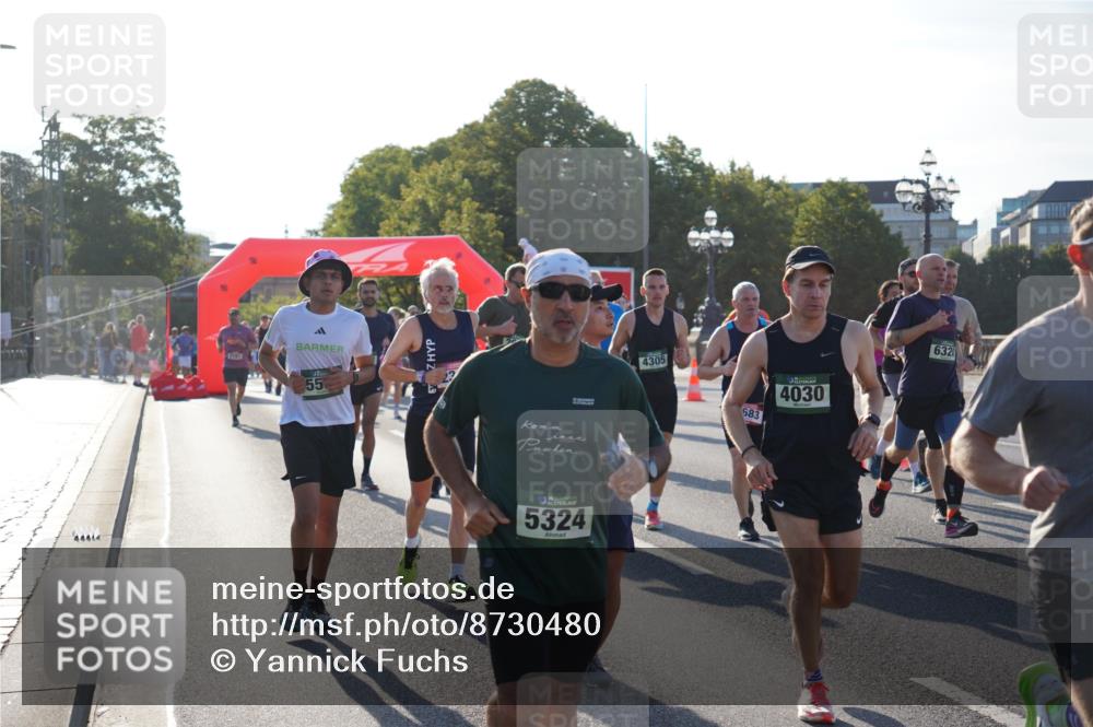 07.09.2025 - BARMER Alsterlauf Yannick Fuchs http://msf.ph/oto/8730480 07.09.2025 08:58:51 Laufen 44414, 55, 5324, 4305, 683, 4030, 6320 meine-sportfotos.de