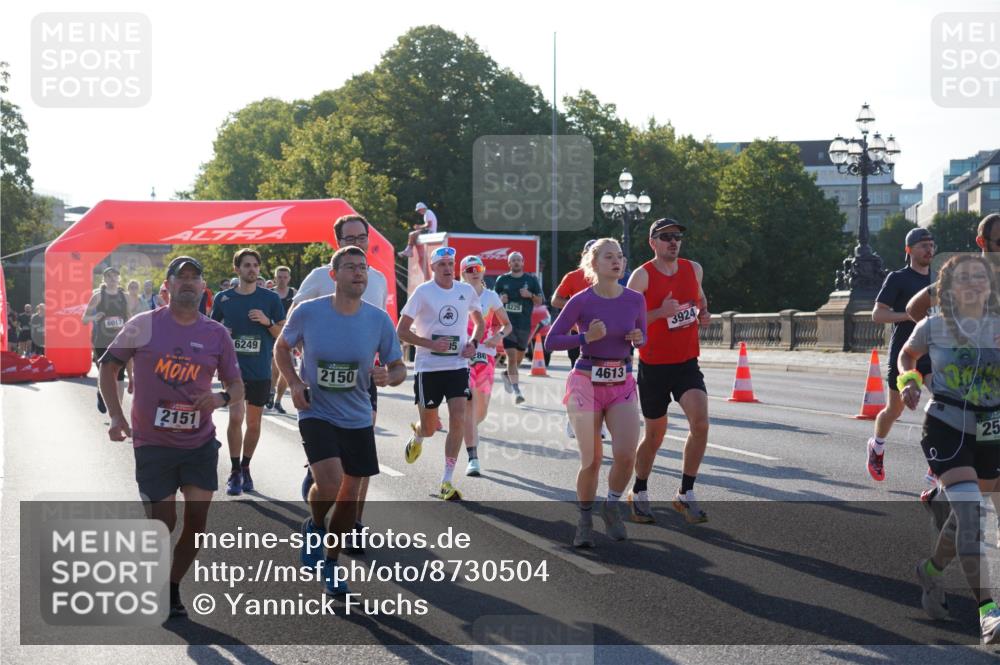 07.09.2025 - BARMER Alsterlauf Yannick Fuchs http://msf.ph/oto/8730504 07.09.2025 08:58:57 Laufen 6017, 2151, 6249, 2150, 5, 8225, 86, 4613, 3924, 25 meine-sportfotos.de