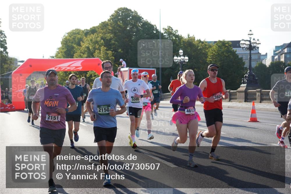07.09.2025 - BARMER Alsterlauf Yannick Fuchs http://msf.ph/oto/8730507 07.09.2025 08:58:57 Laufen 2151, 2150, 5095, 28, 8221, 4613, 3924, 241 meine-sportfotos.de