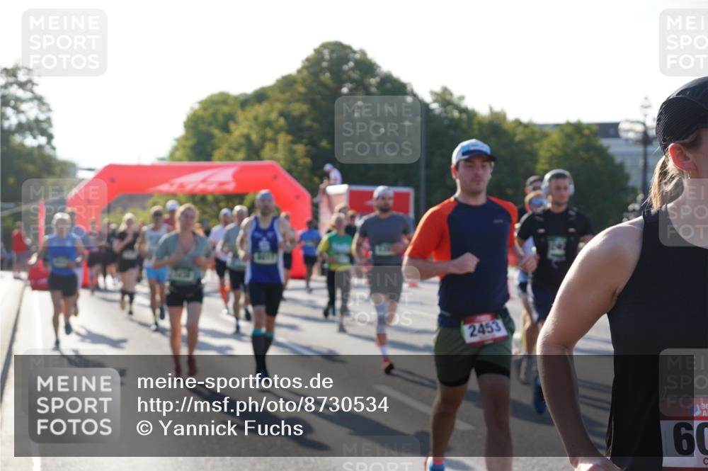 07.09.2025 - BARMER Alsterlauf Yannick Fuchs http://msf.ph/oto/8730534 07.09.2025 08:59:03 Laufen 2453, 36, 60 meine-sportfotos.de