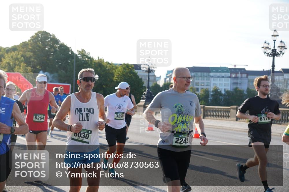 07.09.2025 - BARMER Alsterlauf Yannick Fuchs http://msf.ph/oto/8730563 07.09.2025 08:59:08 Laufen 19, 617, 6264, 6030, 3290, 2242 meine-sportfotos.de