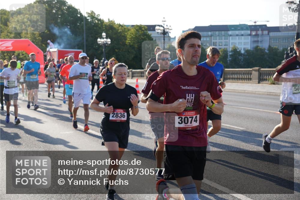 07.09.2025 - BARMER Alsterlauf Yannick Fuchs http://msf.ph/oto/8730577 07.09.2025 08:59:11 Laufen 4895, 5641, 20, 2836, 36, 3074, 56 meine-sportfotos.de