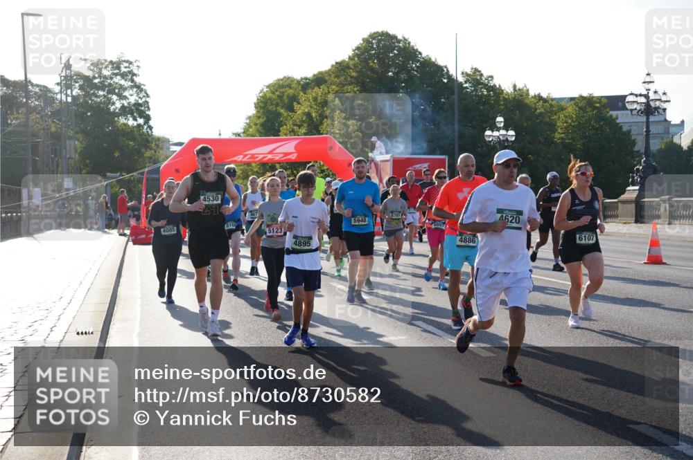 07.09.2025 - BARMER Alsterlauf Yannick Fuchs http://msf.ph/oto/8730582 07.09.2025 08:59:12 Laufen 4085, 4530, 41, 6168, 5123, 4895, 217, 5701, 5948, 4886, 4620, 6107 meine-sportfotos.de