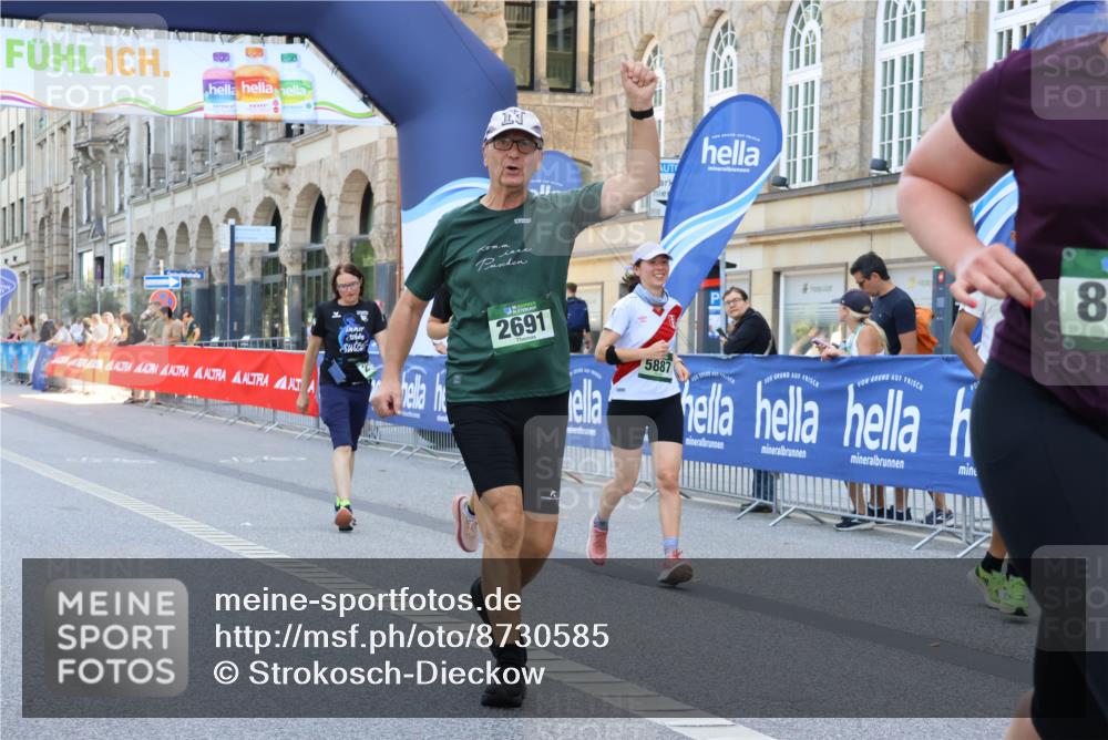 07.09.2025 - BARMER Alsterlauf Strokosch-Dieckow http://msf.ph/oto/8730585 07.09.2025 10:25:21 Ziel 2342, 3591, 3604, 3952, 3953, 4469 meine-sportfotos.de