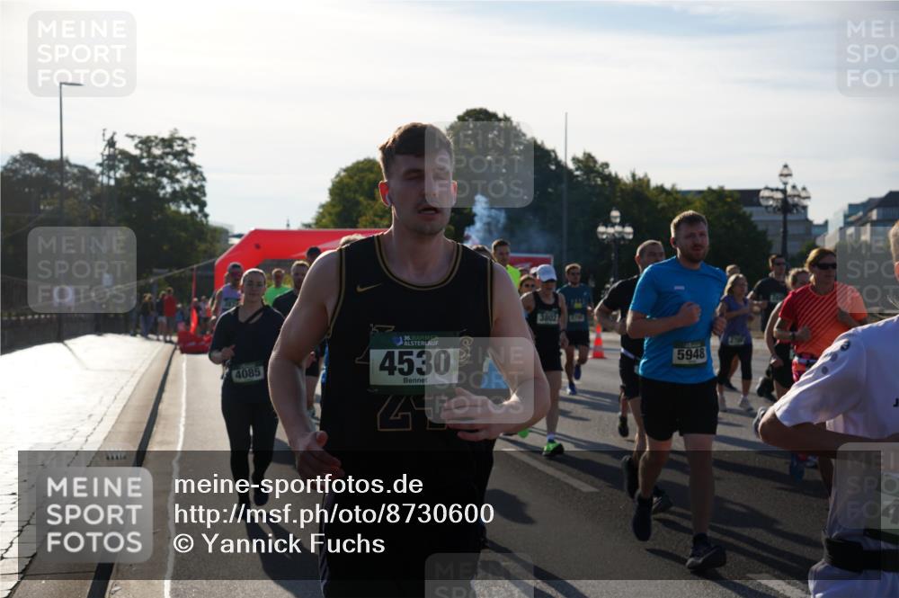 07.09.2025 - BARMER Alsterlauf Yannick Fuchs http://msf.ph/oto/8730600 07.09.2025 08:59:14 Laufen 4085, 36, 4530, 41, 3802, 5948 meine-sportfotos.de