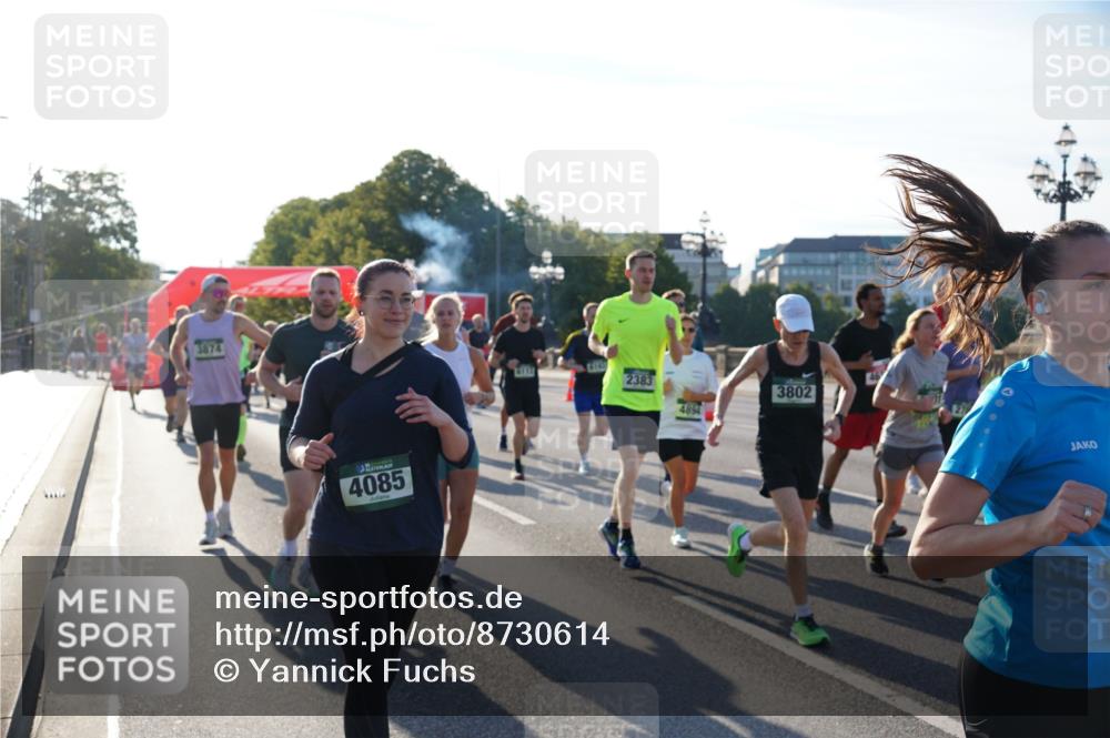 07.09.2025 - BARMER Alsterlauf Yannick Fuchs http://msf.ph/oto/8730614 07.09.2025 08:59:16 Laufen 3874, 4085, 2383, 4894, 3802 meine-sportfotos.de