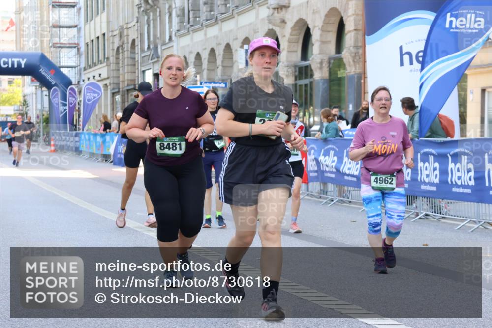 07.09.2025 - BARMER Alsterlauf Strokosch-Dieckow http://msf.ph/oto/8730618 07.09.2025 10:25:18 Ziel 2342, 3591, 3604, 3952, 3953, 4469, 5568, 5569, 5944 meine-sportfotos.de