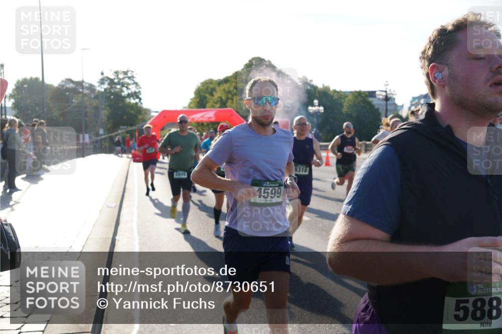 07.09.2025 - BARMER Alsterlauf Yannick Fuchs http://msf.ph/oto/8730651 07.09.2025 08:59:23 Laufen 1599, 8316, 36, 588 meine-sportfotos.de