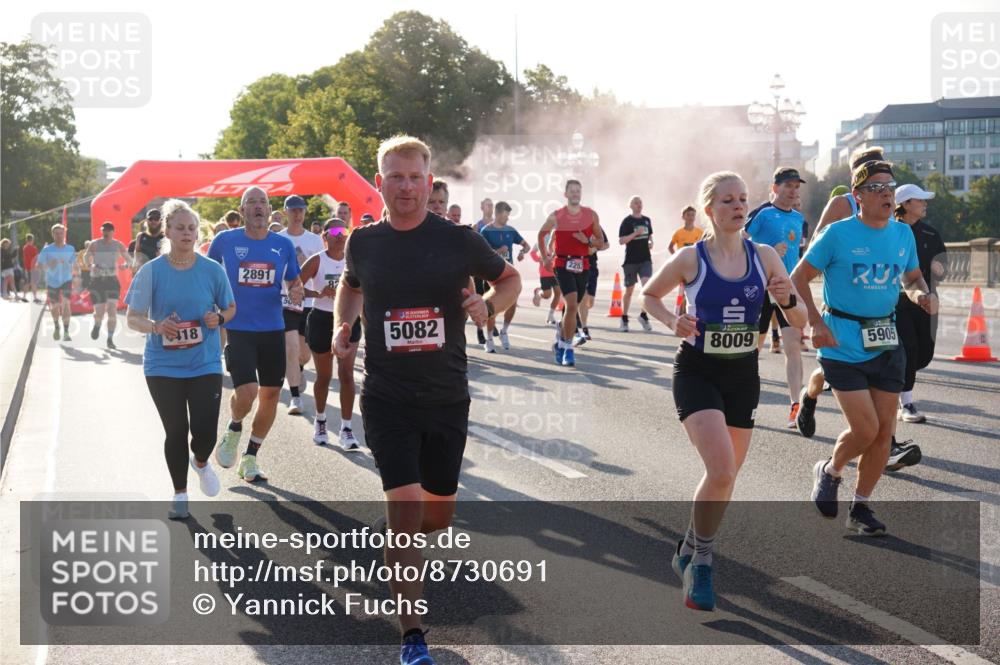 07.09.2025 - BARMER Alsterlauf Yannick Fuchs http://msf.ph/oto/8730691 07.09.2025 08:59:30 Laufen 418, 2891, 5064, 5082, 8009, 5905 meine-sportfotos.de