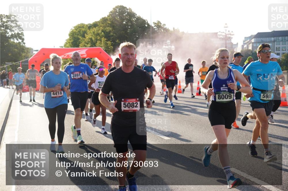 07.09.2025 - BARMER Alsterlauf Yannick Fuchs http://msf.ph/oto/8730693 07.09.2025 08:59:31 Laufen 2470, 4418, 2891, 825, 36, 5082, 8203, 8009, 5905 meine-sportfotos.de