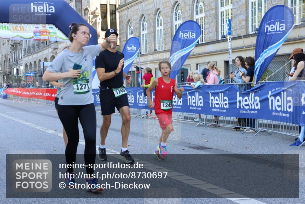 07.09.2025 - BARMER Alsterlauf Strokosch-Dieckow http://msf.ph/oto/8730697 07.09.2025 11:51:03 Ziel 8486 meine-sportfotos.de