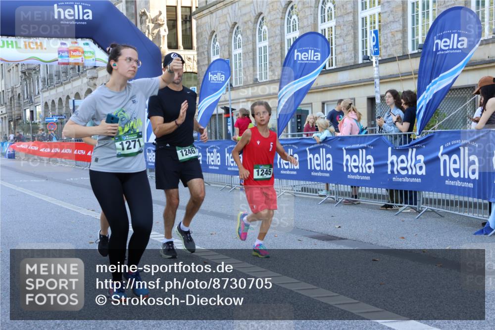 07.09.2025 - BARMER Alsterlauf Strokosch-Dieckow http://msf.ph/oto/8730705 07.09.2025 11:51:03 Ziel 8486 meine-sportfotos.de