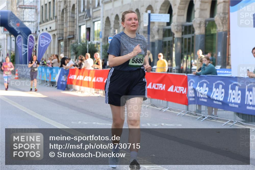 07.09.2025 - BARMER Alsterlauf Strokosch-Dieckow http://msf.ph/oto/8730715 07.09.2025 10:25:01 Ziel 2287, 3076, 4165, 4581, 5568, 5569, 5610, 5944, 6056, 8219 meine-sportfotos.de