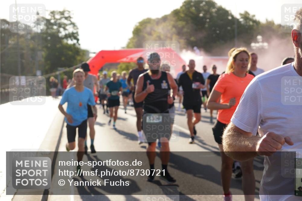 07.09.2025 - BARMER Alsterlauf Yannick Fuchs http://msf.ph/oto/8730721 07.09.2025 08:59:35 Laufen 8306 meine-sportfotos.de