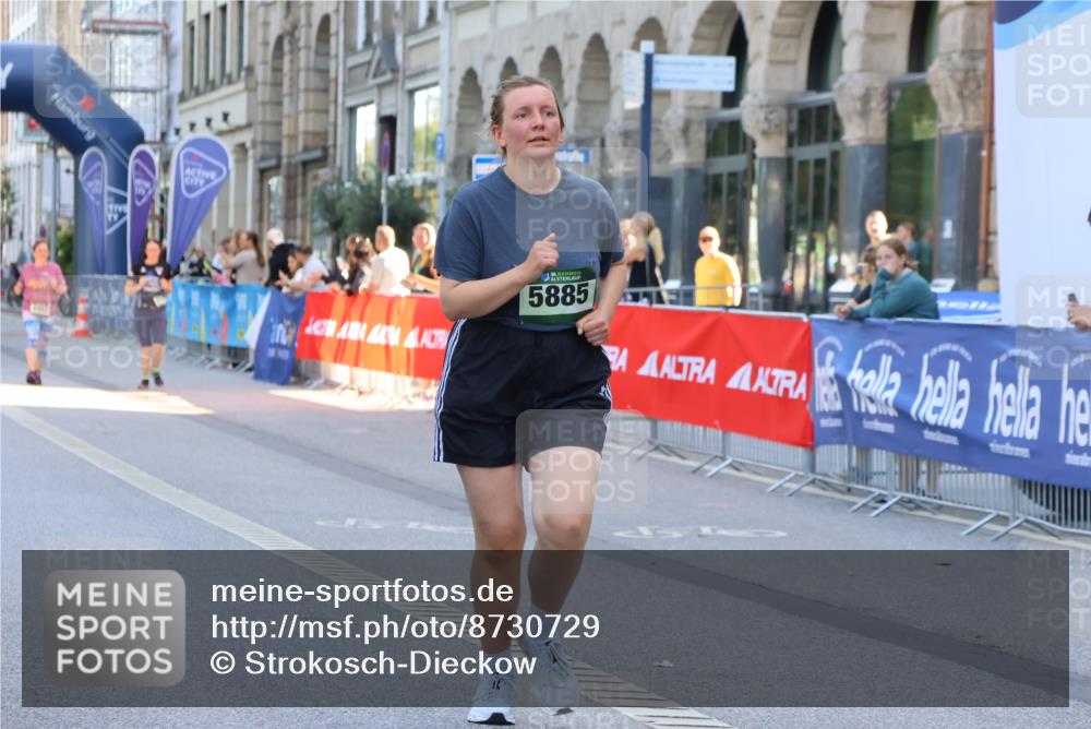 07.09.2025 - BARMER Alsterlauf Strokosch-Dieckow http://msf.ph/oto/8730729 07.09.2025 10:25:01 Ziel 2287, 3076, 4165, 4581, 5568, 5569, 5610, 5944, 6056, 8219 meine-sportfotos.de