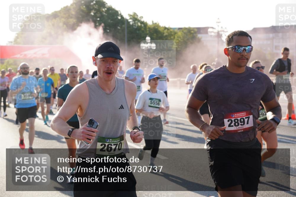 07.09.2025 - BARMER Alsterlauf Yannick Fuchs http://msf.ph/oto/8730737 07.09.2025 08:59:38 Laufen 3596, 2670, 5556, 36, 2897, 292 meine-sportfotos.de