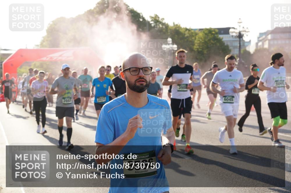 07.09.2025 - BARMER Alsterlauf Yannick Fuchs http://msf.ph/oto/8730750 07.09.2025 08:59:40 Laufen 36, 3596, 3988, 6065, 8111, 6045 meine-sportfotos.de