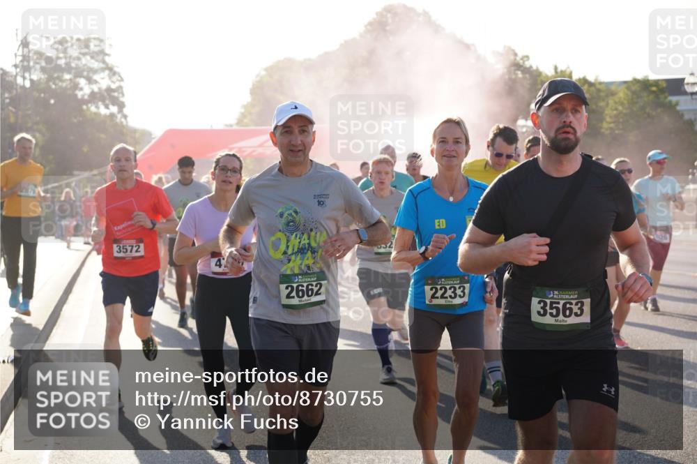 07.09.2025 - BARMER Alsterlauf Yannick Fuchs http://msf.ph/oto/8730755 07.09.2025 08:59:43 Laufen 10, 3572, 2662, 2233, 6136, 3563 meine-sportfotos.de