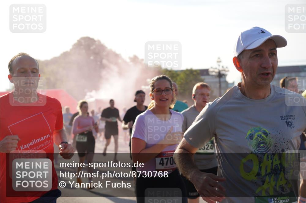 07.09.2025 - BARMER Alsterlauf Yannick Fuchs http://msf.ph/oto/8730768 07.09.2025 08:59:44 Laufen 136, 3572, 470, 324, 36, 36 meine-sportfotos.de