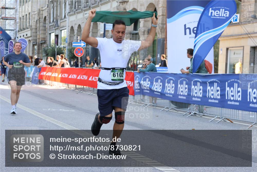 07.09.2025 - BARMER Alsterlauf Strokosch-Dieckow http://msf.ph/oto/8730821 07.09.2025 10:24:58 Ziel 2287, 3076, 4165, 4581, 5568, 5569, 5610, 6056, 8219 meine-sportfotos.de