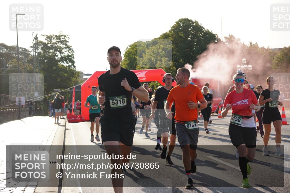 07.09.2025 - BARMER Alsterlauf Yannick Fuchs http://msf.ph/oto/8730865 07.09.2025 08:59:59 Laufen 3160, 5316, 4535, 6151, 6150, 3543 meine-sportfotos.de