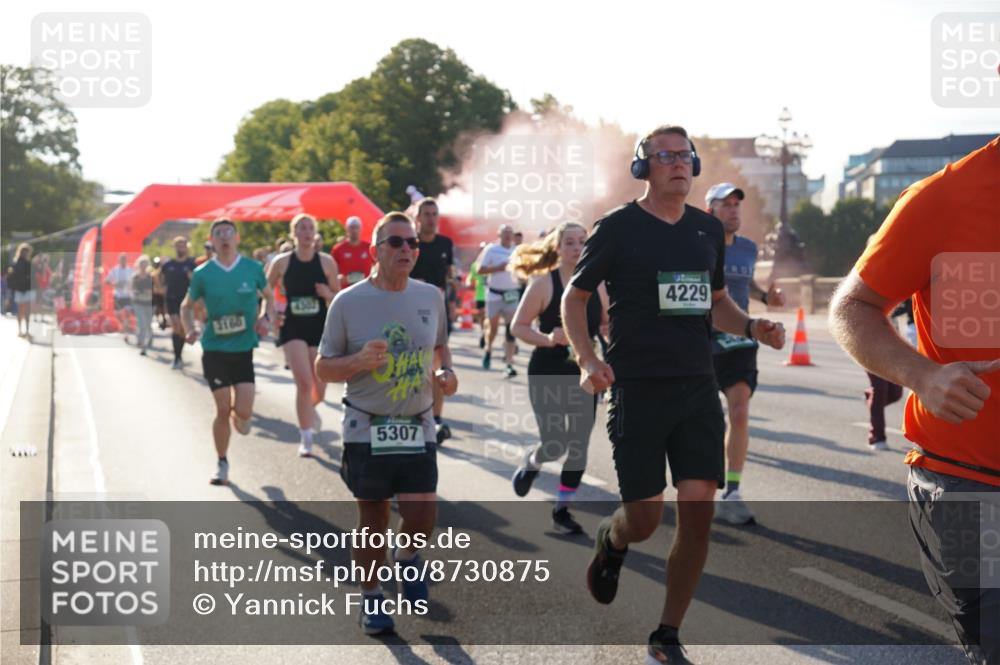 07.09.2025 - BARMER Alsterlauf Yannick Fuchs http://msf.ph/oto/8730875 07.09.2025 09:00:01 Laufen 3168, 4229, 5307 meine-sportfotos.de