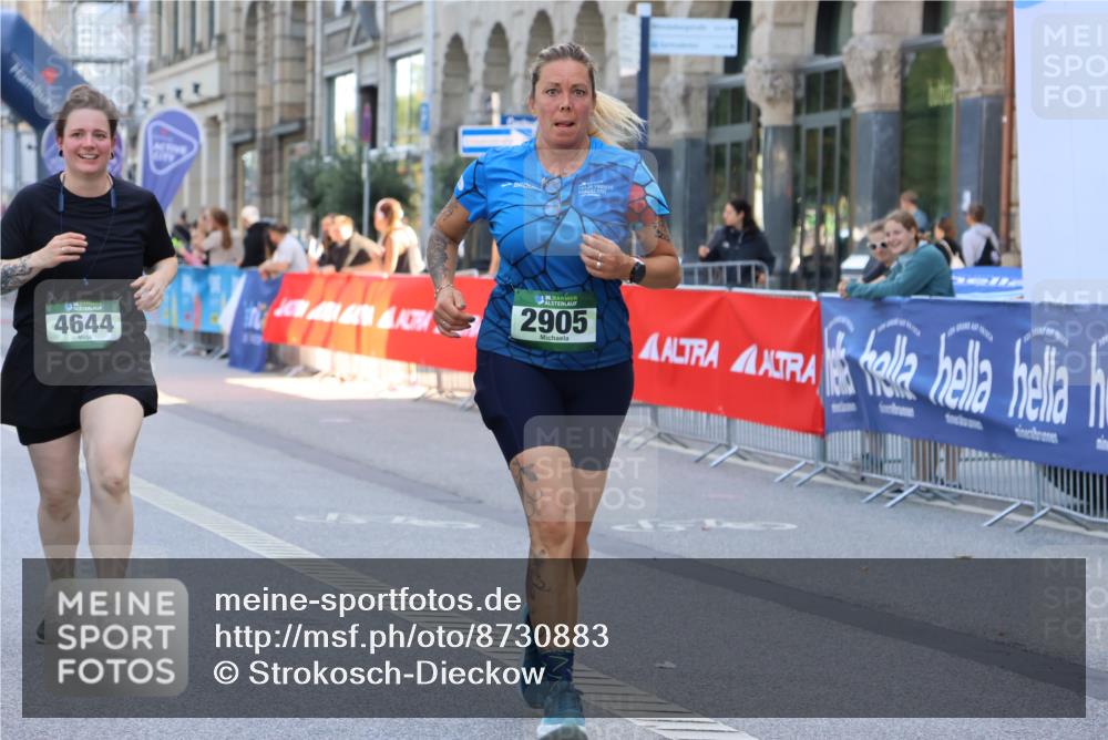 07.09.2025 - BARMER Alsterlauf Strokosch-Dieckow http://msf.ph/oto/8730883 07.09.2025 10:24:51 Ziel 3076, 4165, 4168, 4581, 5610, 5887, 6056 meine-sportfotos.de