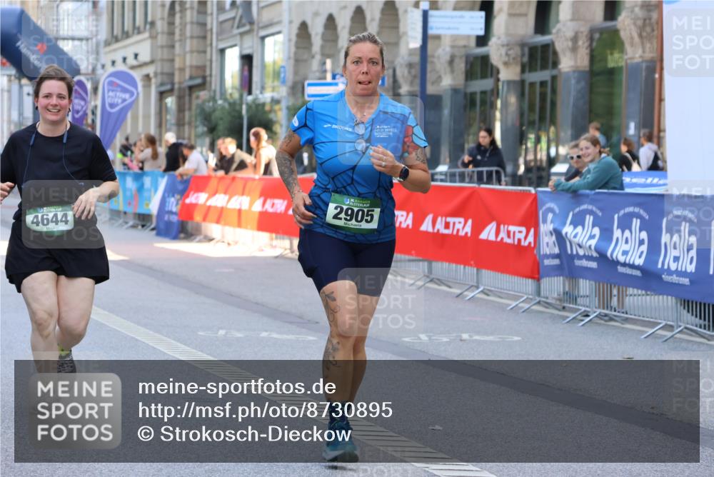 07.09.2025 - BARMER Alsterlauf Strokosch-Dieckow http://msf.ph/oto/8730895 07.09.2025 10:24:51 Ziel 3076, 4165, 4168, 4581, 5610, 5887, 6056 meine-sportfotos.de