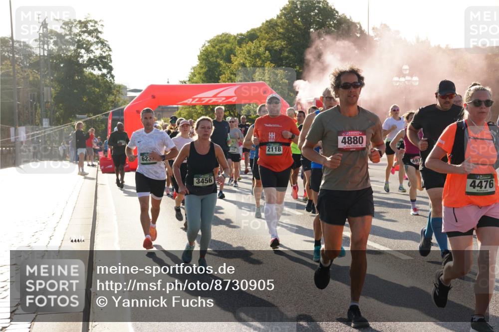 07.09.2025 - BARMER Alsterlauf Yannick Fuchs http://msf.ph/oto/8730905 07.09.2025 09:00:07 Laufen 623, 3456, 162, 2118, 4880, 4476 meine-sportfotos.de