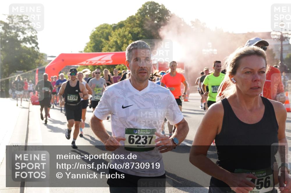 07.09.2025 - BARMER Alsterlauf Yannick Fuchs http://msf.ph/oto/8730919 07.09.2025 09:00:09 Laufen 44414, 5729, 36, 6237, 397, 36, 56 meine-sportfotos.de