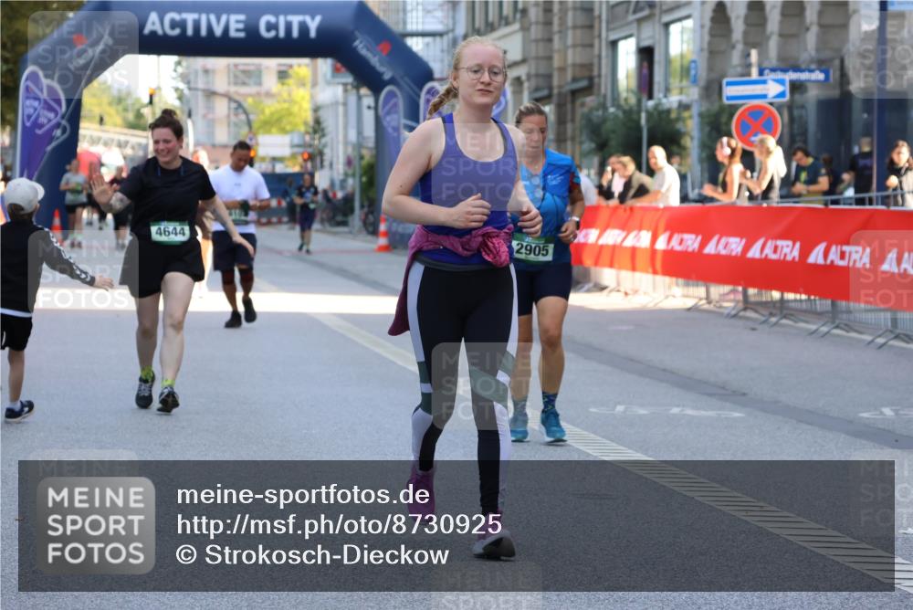 07.09.2025 - BARMER Alsterlauf Strokosch-Dieckow http://msf.ph/oto/8730925 07.09.2025 10:24:47 Ziel 2170, 2691, 2804, 3076, 4165, 4168, 4581, 4962, 5610, 5887, 6056, 8481 meine-sportfotos.de