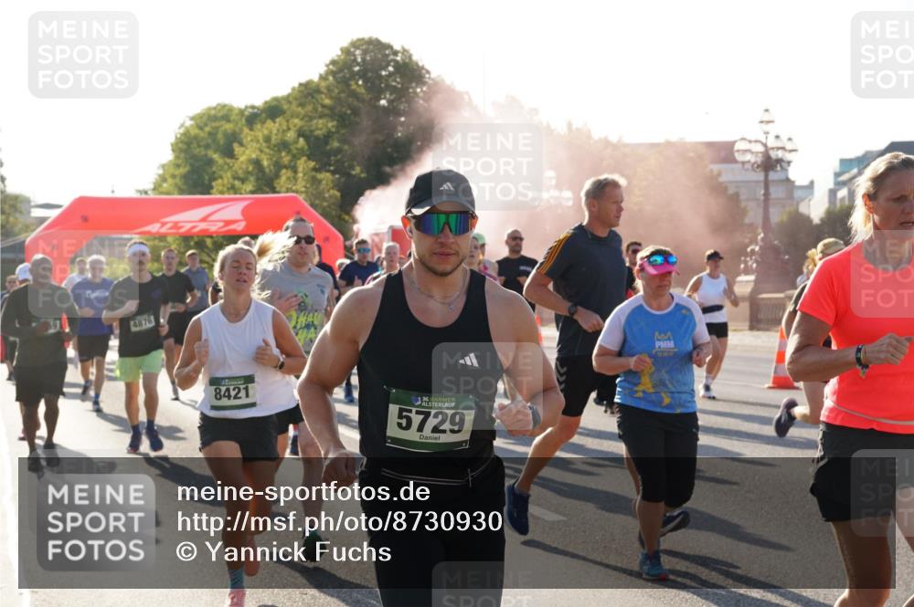 07.09.2025 - BARMER Alsterlauf Yannick Fuchs http://msf.ph/oto/8730930 07.09.2025 09:00:11 Laufen 4876, 8421, 6136, 5729, 15, 10, 17 meine-sportfotos.de