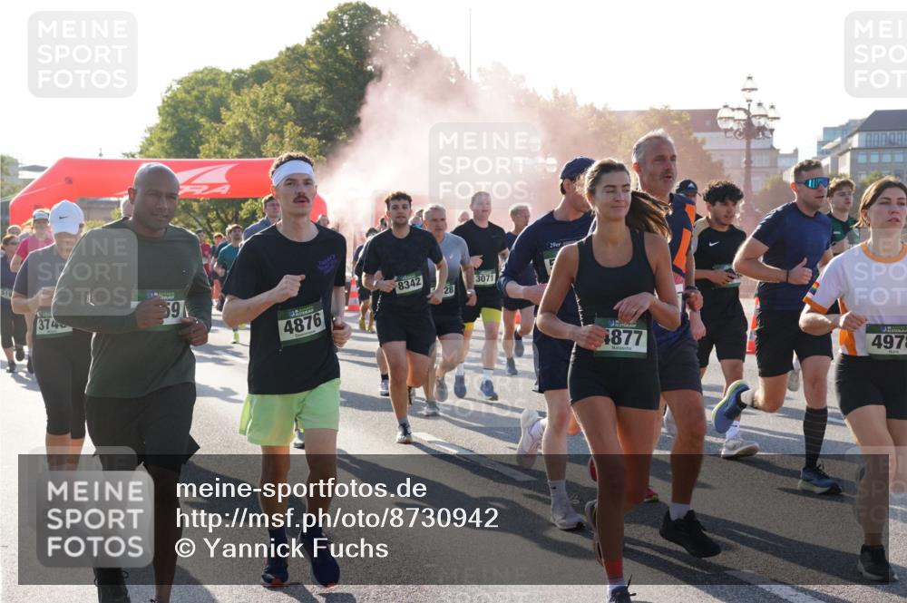 07.09.2025 - BARMER Alsterlauf Yannick Fuchs http://msf.ph/oto/8730942 07.09.2025 09:00:14 Laufen 519, 374, 59, 8342, 4876, 28, 3071, 29, 877, 4978 meine-sportfotos.de