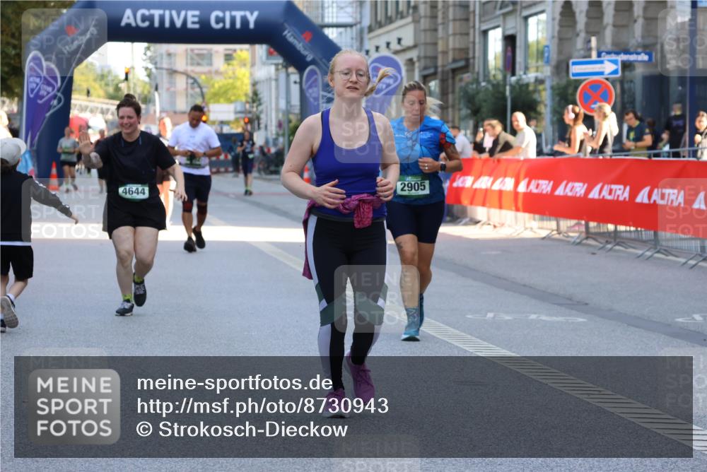 07.09.2025 - BARMER Alsterlauf Strokosch-Dieckow http://msf.ph/oto/8730943 07.09.2025 10:24:47 Ziel 2170, 2691, 2804, 3076, 4165, 4168, 4581, 4962, 5610, 5887, 6056, 8481 meine-sportfotos.de