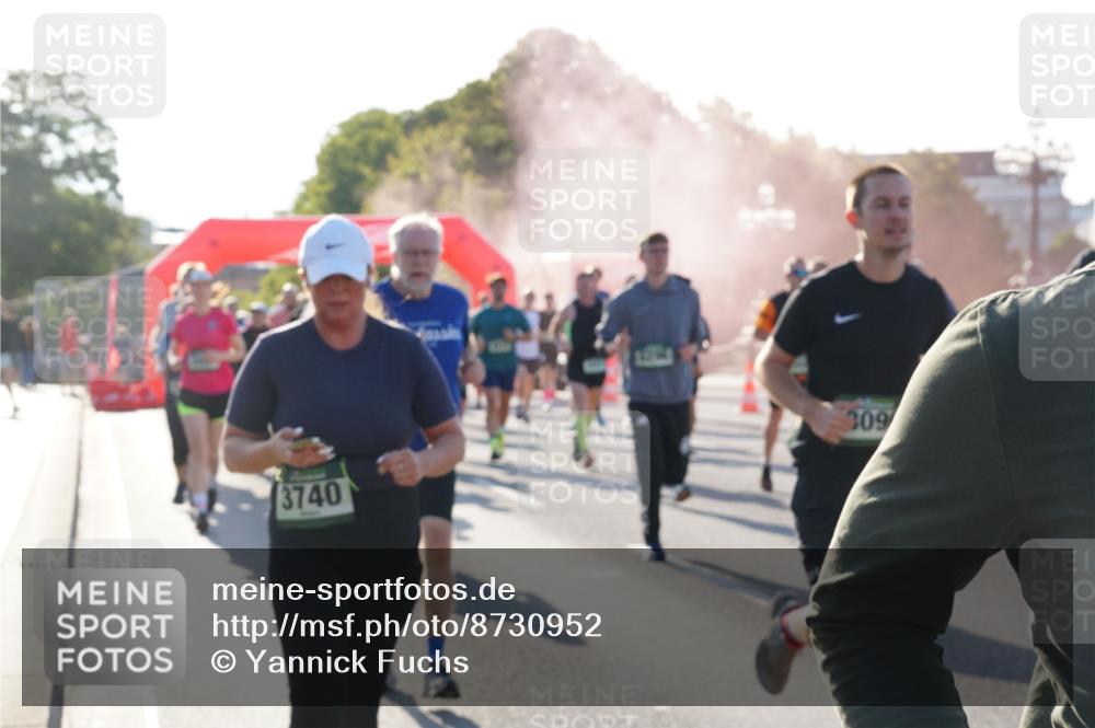07.09.2025 - BARMER Alsterlauf Yannick Fuchs http://msf.ph/oto/8730952 07.09.2025 09:00:16 Laufen 3740, 309 meine-sportfotos.de