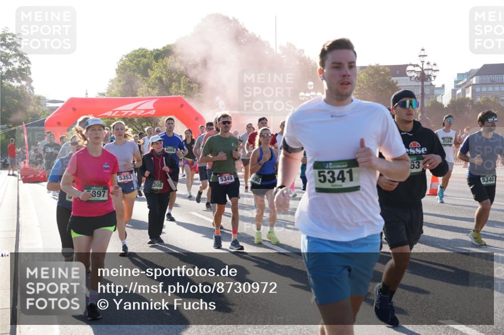 07.09.2025 - BARMER Alsterlauf Yannick Fuchs http://msf.ph/oto/8730972 07.09.2025 09:00:19 Laufen 4175, 4865, 397, 5353, 308, 5349, 490, 5341, 63, 2584, 5340 meine-sportfotos.de